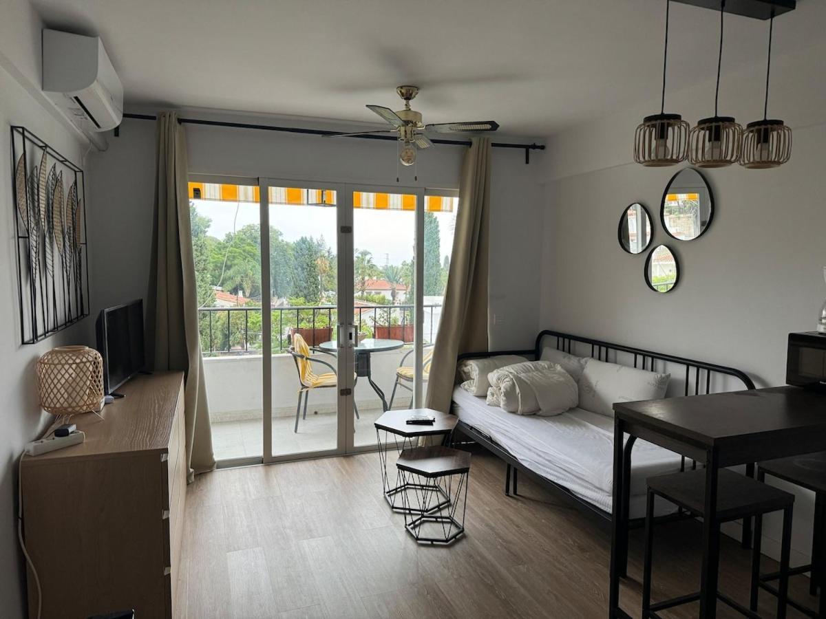 Stylish Escape In New Andalusia Rdr474 Apartment